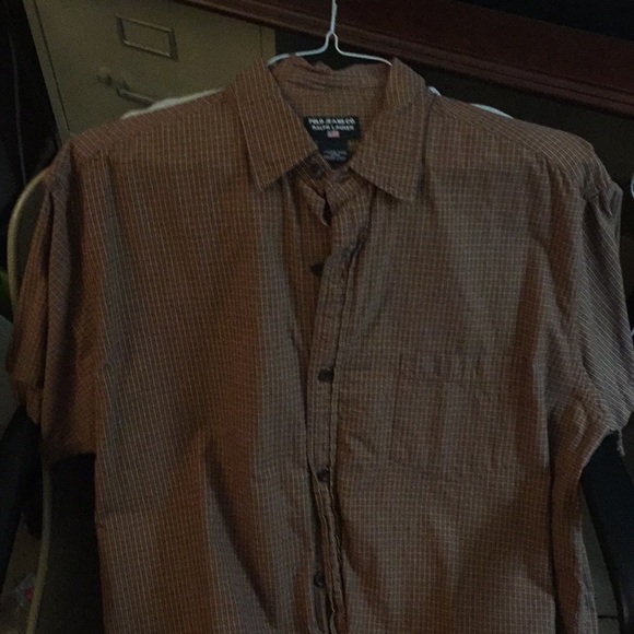 Polo size large short sleeve button down shirt - Picture 3 of 4